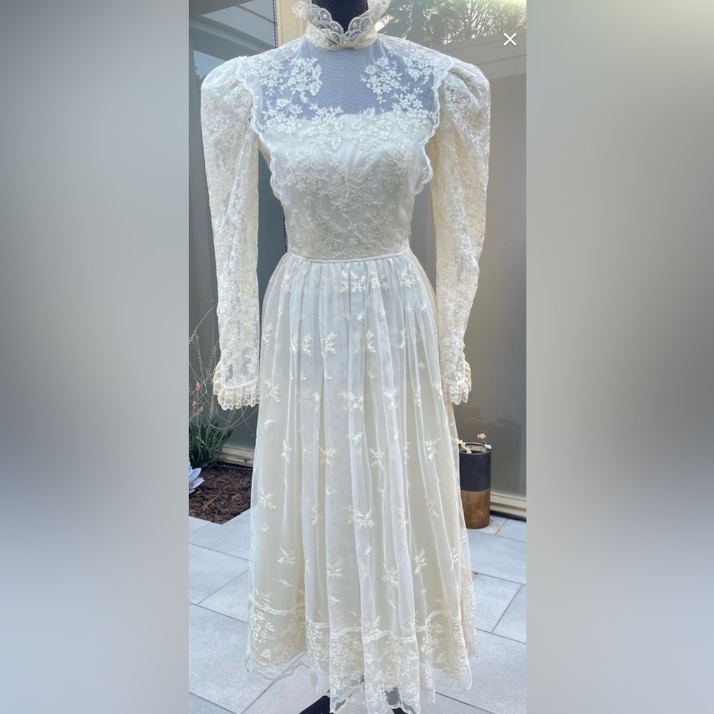 Vtg 70s Edwardian Revival Lace Wedding Dress Mock Neck Cottagecore Prairie